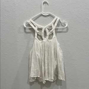 Chic Cream Sleeveless Blouse